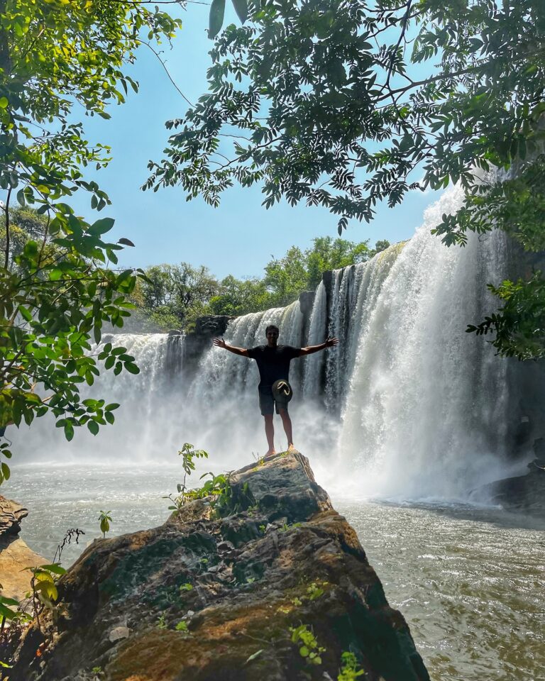 Cachoeira Cocal, na Chapada das Mesas