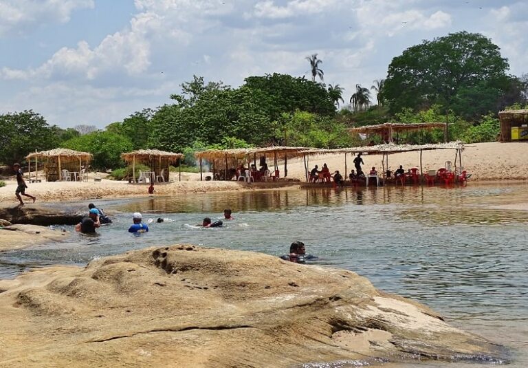 Praia da Manga, Floriano PI