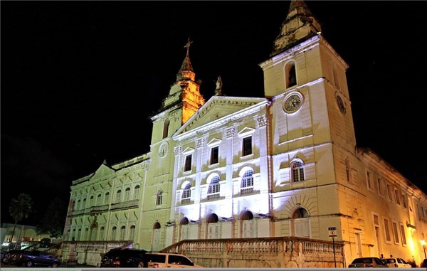 Igreja de Sá a Noite