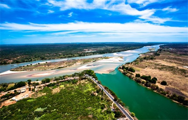 Parque Encontro dos Rios