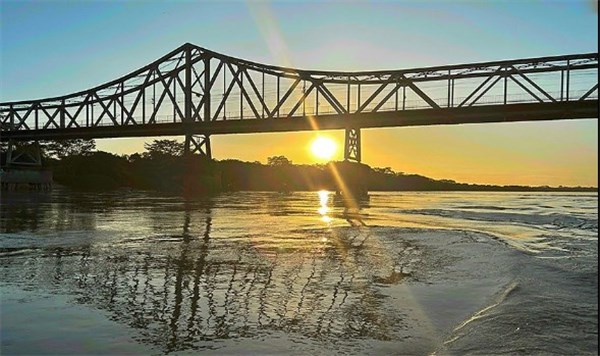 Por do Sol Ponte Metálica Rio Parnaíba